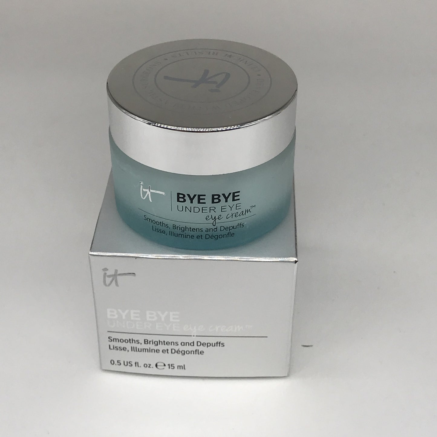 Crema de ojos antiarrugas iluminadora